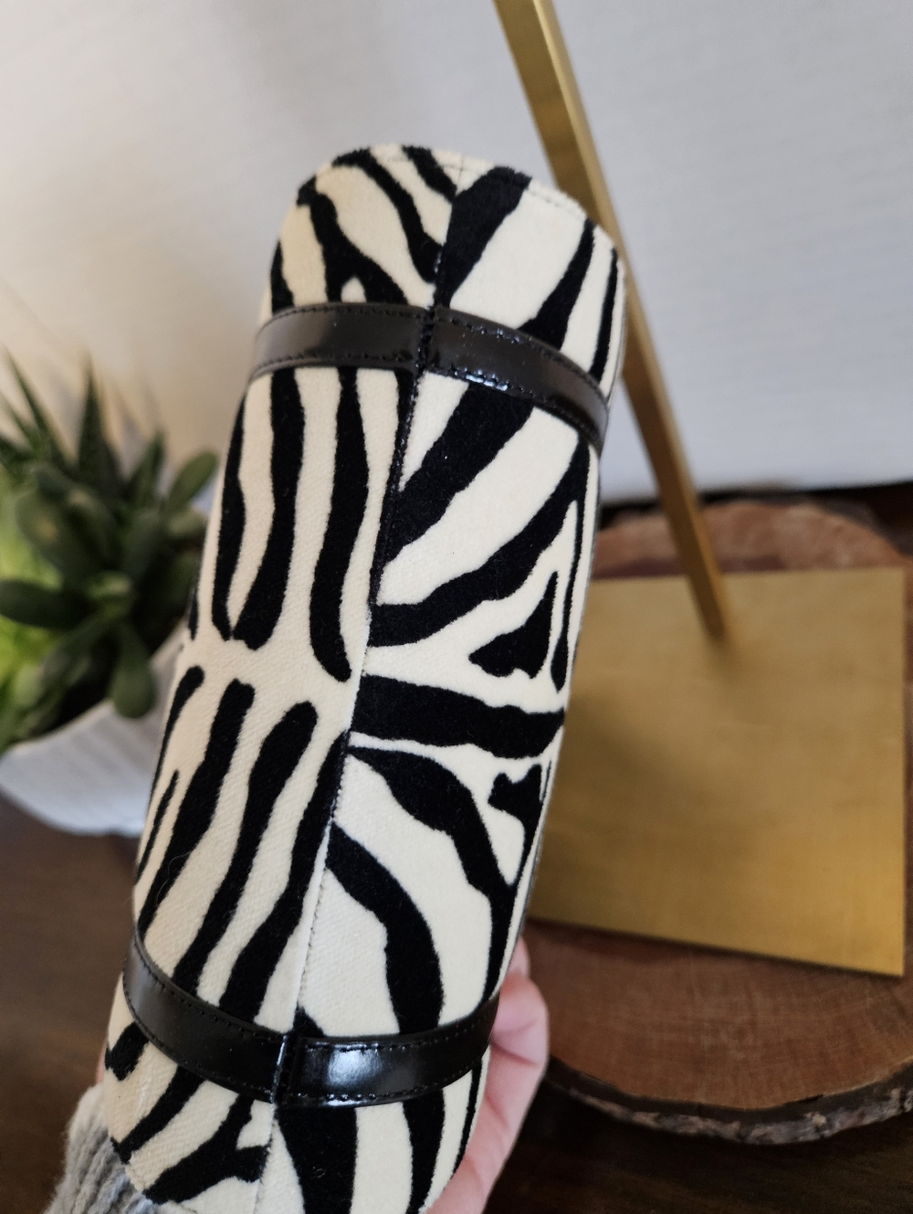 Vintage d' Ro~Too Italian Zebra Print Top Handle Purse W/Kiss Lock - Picture 5 of 10
